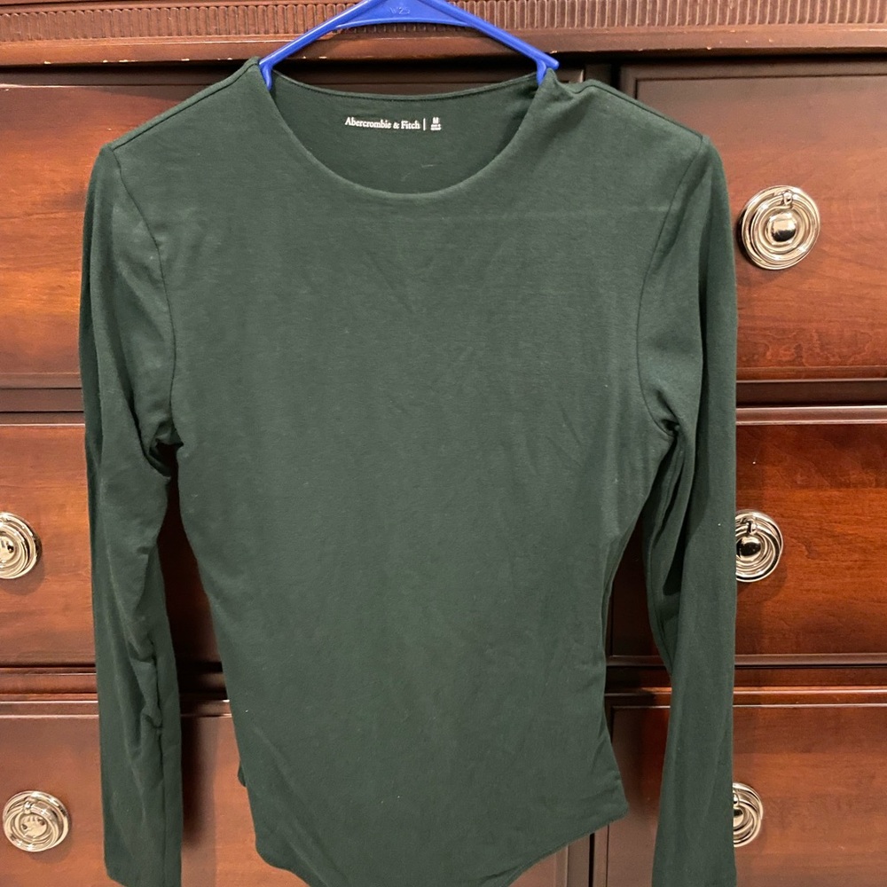 Abercrombie & Fitch Dark Green Long Sleeve Tee